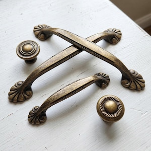 Antique Bronze Cabinet Pull Asian Retro Dresser Knob Zinc Alloy Drawer Handle