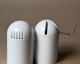 Enzo Mari Tongareva Salt and Pepper Set for Danese Milano, 1972 Italian Modernist White