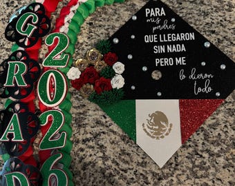 Mexico Flag Graduation Lei & Cap Topper | Handmade Glitter Bundle| Ready to Ship Graduation Bundle | Graduation Gift