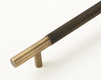 Knurled Brass Cabinet Pull Handle with Textured Grip Modern Antique Brass Door Drawer Handle Luxury Kitchen Wardrobe Hardware Furniture