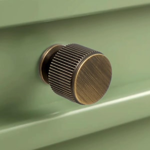 Boutons de tiroir de cuisine industrielle, Boutons linéaires en laiton massif, Boutons d'armoire en or Antqiue, Boutons d'armoire en laiton vieilli, Quincaillerie d'armoire