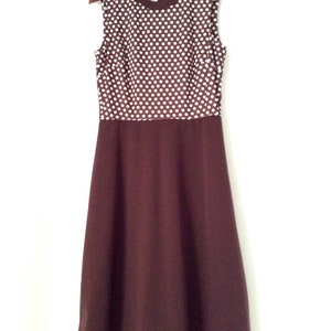 Conjunto de dos piezas de vestido de los años 60 y 70 con lunares marrones y blancos, talla mediana imagen 8