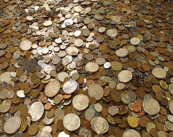 1 Pound Mixed US & World Coins Lot: Silver Coins Included