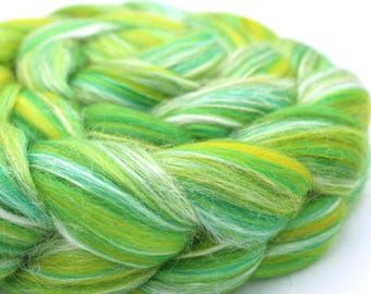 Merino Silk Roving – 70/30 Merino Tussah – Green Fibre for Spinning & Felting – 4 oz – Greener Pastures