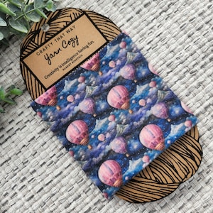 Yarn Cake Cozy, Hot Air Balloon Skein Holder, Yarn Sleeve, Balloon Yarn Cozy, Gift for Knitter/Crocheter, Yarn Ball Holder, Yarn Coat