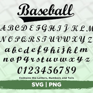 Pode incluir: Um conjunto de fontes de script pretas com a palavra "Baseball" acima do alfabeto, números e caudas. A fonte inclui letras maiúsculas e minúsculas e os números 0-9. O texto "Contains the Letters, Numbers and Tails" está abaixo dos números, com "SVG | PNG" abaixo.