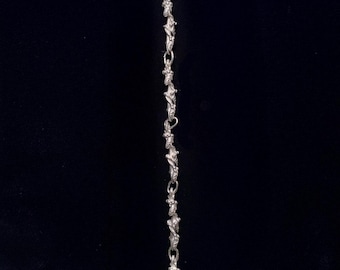 Pulseira de Folhas Entrelaçadas