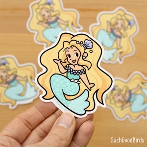 Gelbe Meerjungfrau - 3"Vinyl Aufkleber - wasserfest Meerjungfrau Aufkleber lange blonde Haare, türkisblau den Schwanz, Muschel Strand Meer Küste Meer Meer türkis