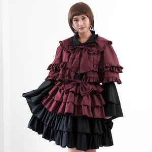 Black Maroon Gothic Two Pieces Lolita Dress With Capelette