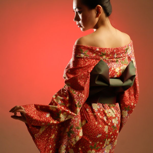 Japanese Traditional Red Flower Geisha Yukata & Green Obi