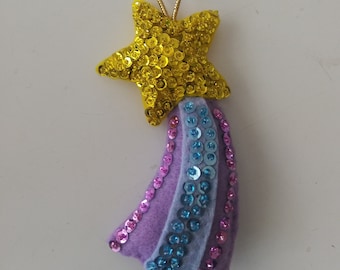 Handmade Felt and Sequin Bucilla SHOOTING STAR Ornament 5  x 2 1/2&quot;