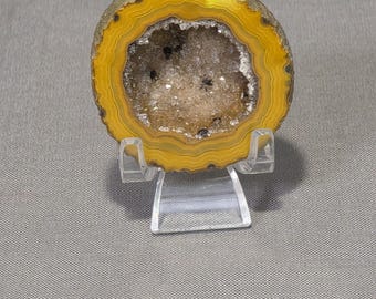 Zhanguo agate half geode specimen from China