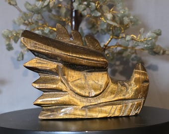 Tiger's eye dragon head