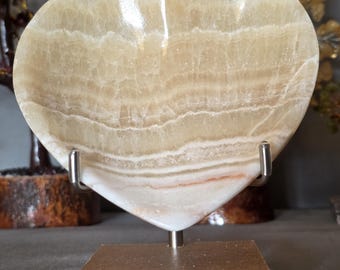 Banded yellow calcite heart bowl
