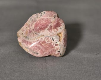 Rhodochrosite specimen self standing