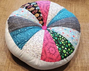 Sprocket pillow - Small