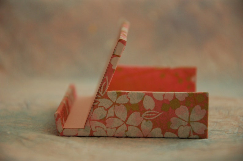 Business card holder horizontal image 3