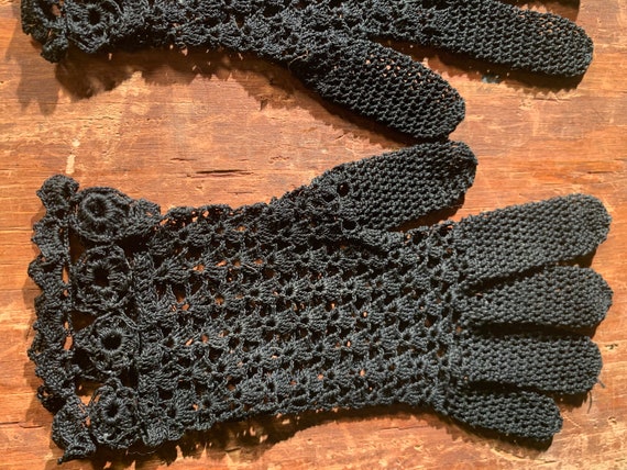 Vintage Hand Crocheted Black Gloves - image 2