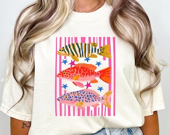 Adrotisches Küstenfisch-T-Shirt, bunter Tierdruck-Sommer-Shirt, niedliches tropisches Seeleben-Grafik-T-Stück, ästhetische Strandurlaubskleidung