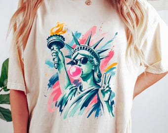 Statue of Liberty T-shirt, Trendy NYC Graphic Tee, Cool Lady Liberty Shirt, Retro Pop Art Apparel, Travel Souvenir, Aesthetic Summer Top