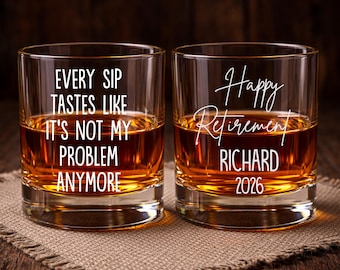 Regalo de jubilación personalizado para jefe o compañero de trabajo, vaso de whisky con la frase "Cada sorbo sabe como si ya no fuera mi problema", ideas de regalos sarcásticos para él.