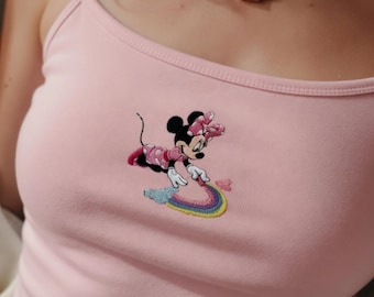 Débardeur brodé Minnie Mouse, débardeur côtelé avec arc-en-ciel, chemise Kawaii Disney pour femme, joli cadeau mode de l'an 2000 pour elle, amoureux de Disney