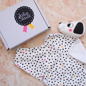 Baby Geschenk Set mit Hundespielzeug und Lätzchen, neues Baby, Babygeschenk, Dalmatiner