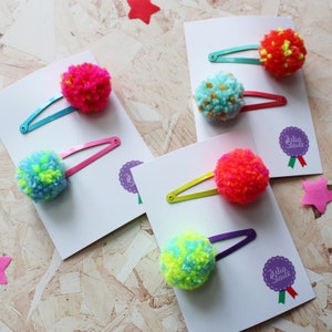 Neon pompom Hair clips image 9