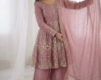 Kurti peplum di design con palazzo / Completo Fendy in seta con paillettes / Abbigliamento etnico in stile pakistano