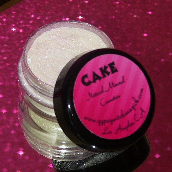STAR DUST White Sparkle Eyeshadow Natural Mineral Makeup CAKE Cosmetics 10 ml