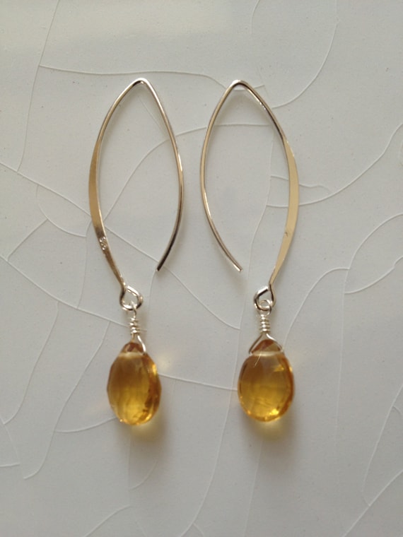 Yellow Citrine Faceted Pear-shaped Teardrop Sterling Silver Earrings Yellow Citrine Faceted Pear-shaped Teardrop Sterling Silver Earrings