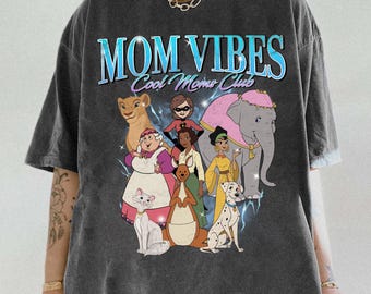 Vintage Disney Mom Vibes Portrait Shirt, Königin Sarabi Duchess Perdita Kanga Mrs. Jumbo Shirt, Disneyland Muttertag Shirt, Geschenk für Mama