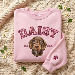 Haustier-Porträt-Patchwork personalisiertes gesticktes Sweatshirt, individuell gesticktes Hunde-Gingham-Applikations-Shirt, Hundegesicht Rundhalsausschnitt vom Foto
