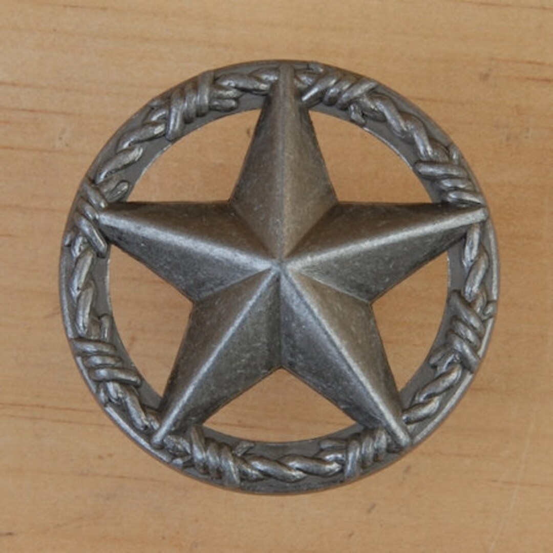 Knob Barnstar Texas Star With Barbed Wire Ring Old Silver