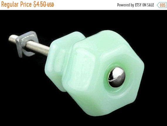 5 LARGE 1.5/" JADEITE GREEN GLASS Kitchen Cabinet Drawer Knobs Depression Vintage