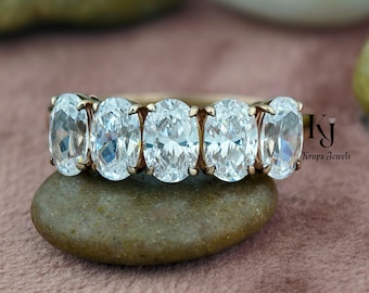 1.3TCW ovaal geslepen Moissanite halve eeuwigheid band, 5 stenen ring, 14 kt gouden ring, ovaal geslepen trouwring voor vrouwen, ovale 5 stenen verlovingsring
