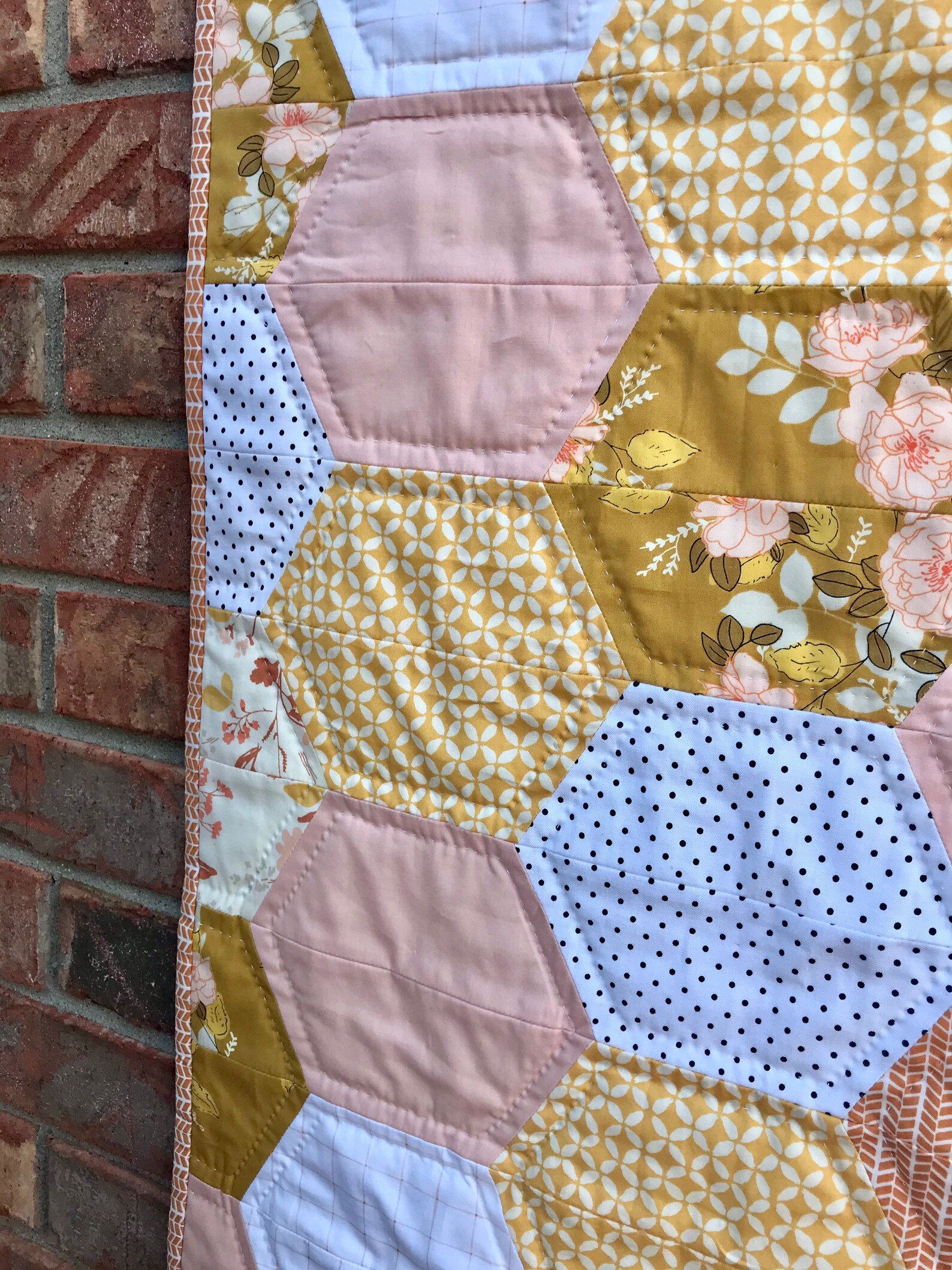 HEXAGON BABY QUILT Hand Quilted Baby Quilt Etsy