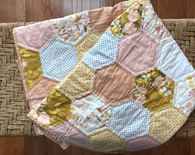 HEXAGON BABY QUILT, Hand Quilted Baby Quilt Etsy