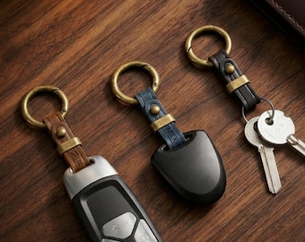 Personalized slim Leather Keychain with Keyring & Clip, Car Key Fob, gift for him, Dad, husband, groomsmen, Father's Day gift