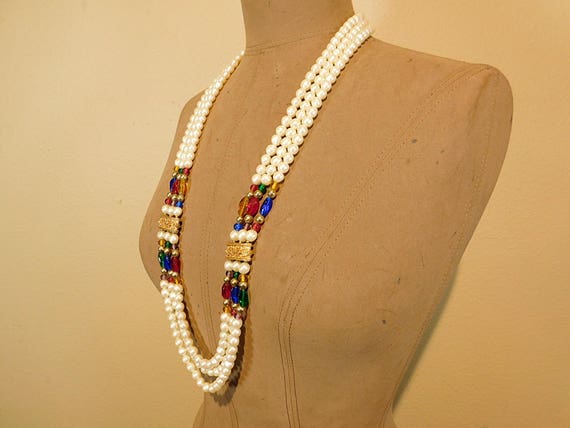 Vintage  80s  3 strands simulated glass pearls an… - image 5