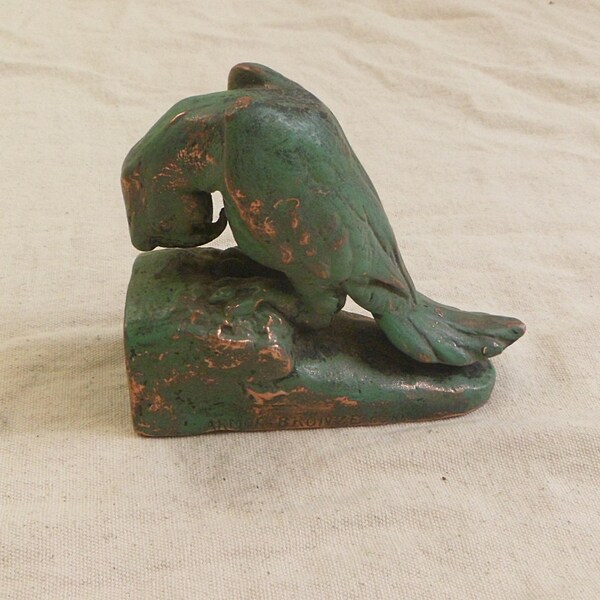 Vintage bronze parrot bookend signed Armor Bronze Corp NYC