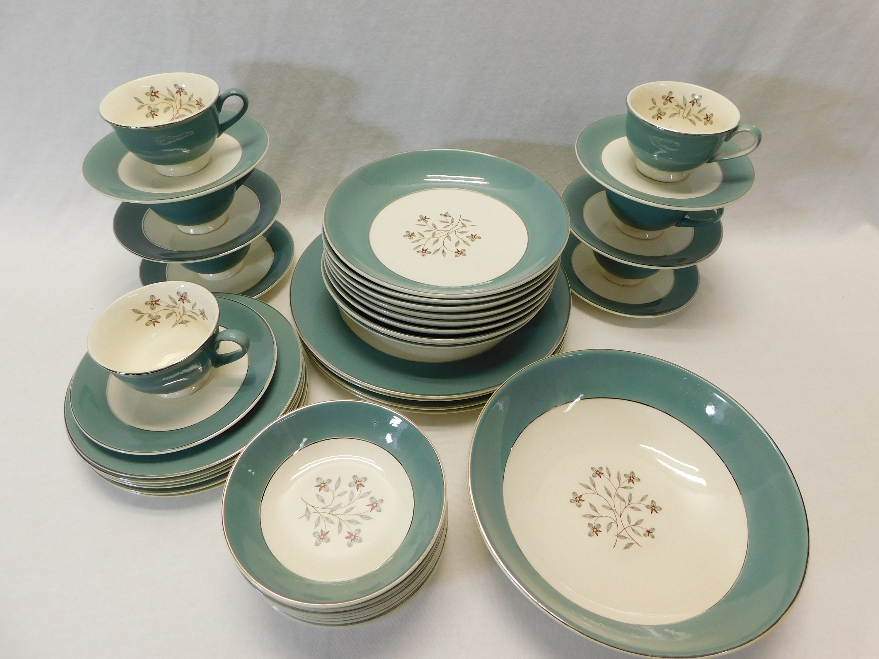 Vintage Grant Crest China Dinnerware Set: Mid-century Empress