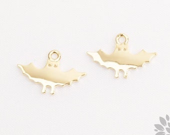 P1010-G// Halloween Series// Glossy Gold Plated Mini Halloween Bat Pendant, 2pcs