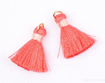 T002-RA-CO// Coral Rayon Tassel Pendant, 4pcs, 23mm