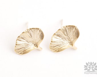 E381-MG// Matt Gold Plated Ginkgo Leaf Earring Post, 2pcs