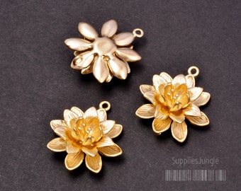 P243-MG// Matt Gold Plated Lotus Pendant, 2pcs