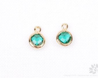 F127-01-G-EM// Gold Plated Emerald Faceted Mini Round Glass Pendant, 2 pcs