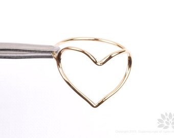 R009-G// Gold Plated Wide Heart Ring (US 6)