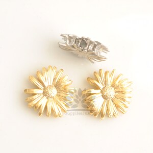 MB053-MG/MR/// Matt Gold or Matt Rhodium Plated Daisy Flower Beads, 2pcs image 3