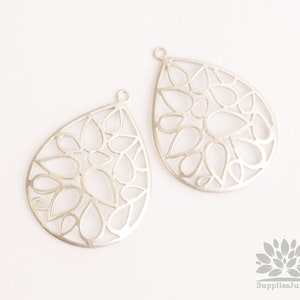 P1127-MR// Matt Rhodium Plated Droplet Pattern Teardrop Pendant, 2pcs